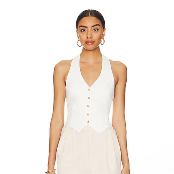 x REVOLVE Quincy Vest in Ivory
Amanda Uprichard
L - Picture 2 of 3